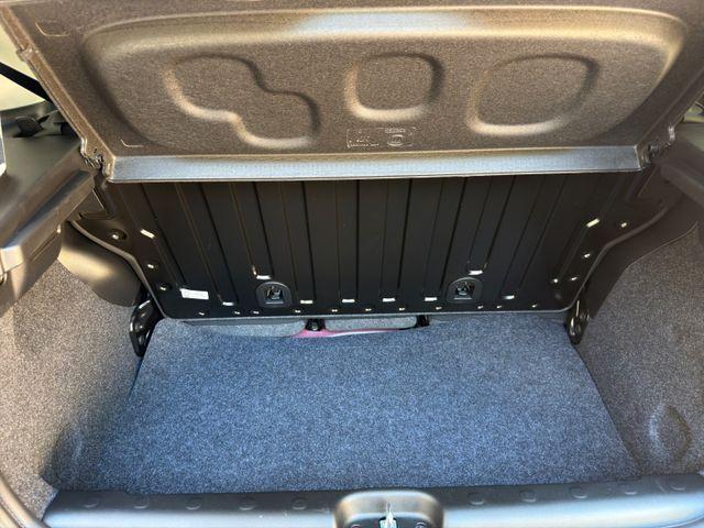 Fiat Panda Pandina Cross Hybrid 1.0/PDC H/ 7" BildS/PDC 