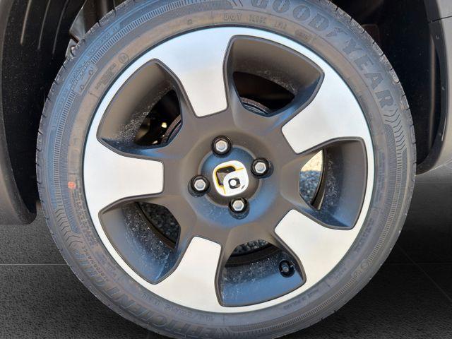 Fiat Panda Pandina Cross Hybrid 1.0/PDC H/ 7" BildS/PDC 