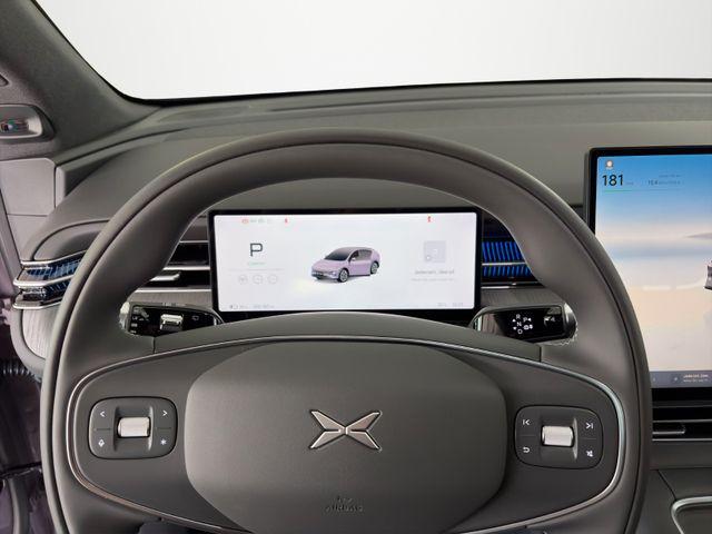Xpeng G6 AWD Performance / PREMIUM-SITZE/ AHK/PANO-DA/ 