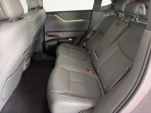 Xpeng G6 AWD Performance / PREMIUM-SITZE/ AHK/PANO-DA/ 
