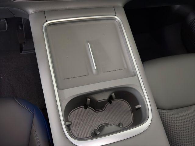 Xpeng G6 AWD Performance BLACK EDITION/AHK/PANO-DA/ 