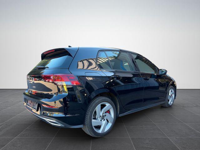 Volkswagen Golf VIII Lim. GTE 1.4 eHybrid/NAV/17Z/LED/ 