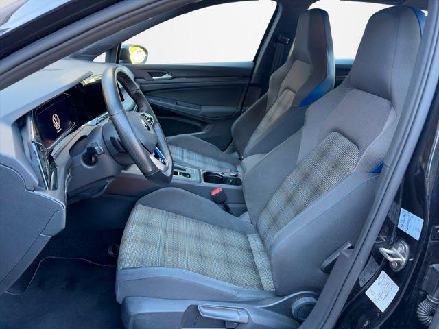 Volkswagen Golf VIII Lim. GTE 1.4 eHybrid/NAV/17Z/LED/ 