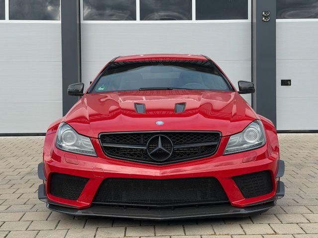 Mercedes-Benz C-Klasse C 63 AMG Black Series|Track and Performance Pack 