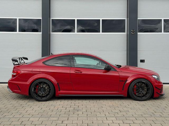 Mercedes-Benz C-Klasse C 63 AMG Black Series|Track and Performance Pack 