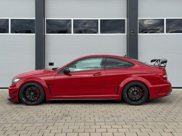 Mercedes-Benz C-Klasse C 63 AMG Black Series|Track and Performance Pack 