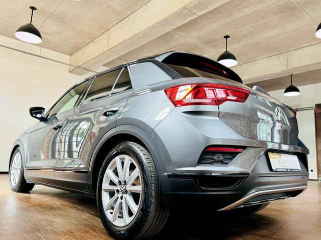 Volkswagen T-Roc 2.0 TDI Sport 4Motion DSG KAMERA LED 