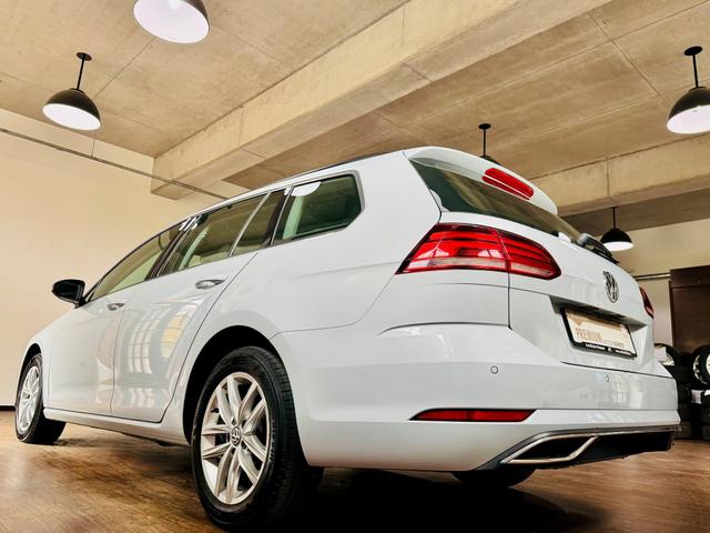 Volkswagen Golf Variant 1.6 TDI DSG Comfortline LED Navi 