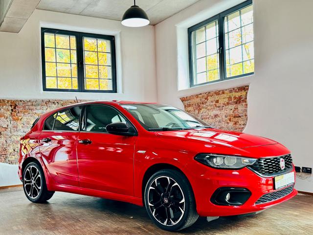 Fiat Tipo 5-Türer 1.4 T-Jet Sport Bi-Xenon Sitzh. CarPlay PDC 