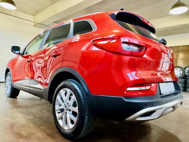 Renault Kadjar 1.3 TCe 140 Limited DeLuxe Navi Arkamys 