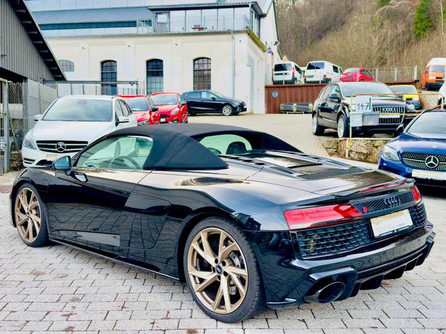 Audi R8 Spyder 5.2 FSI RWD S-tronic MMI Navi Kamera 