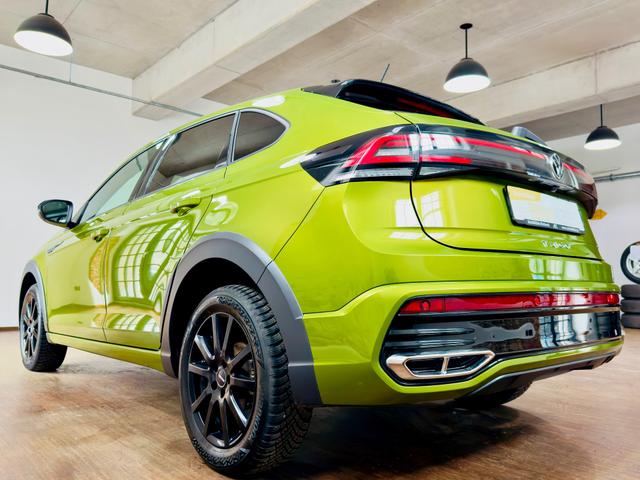 Volkswagen Taigo R-Line 1.5 TSI DSG Pano AHK Kamera LED Nav 