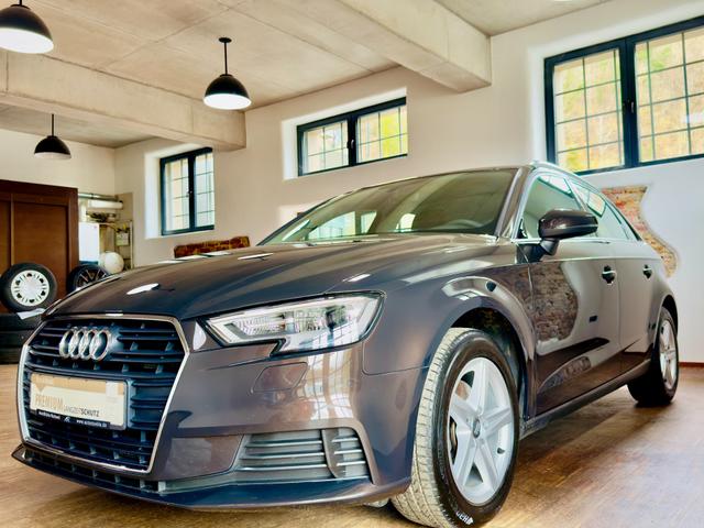 Audi A3 Sportback 30 TFSI Xenon PDC Sitzh Climatronic 