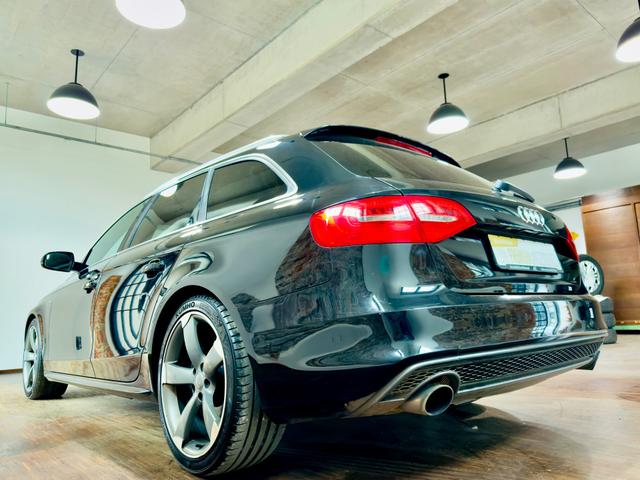 Audi A4 Avant 1.8 TFSI S Line Xenon Keyless MMI Navi 