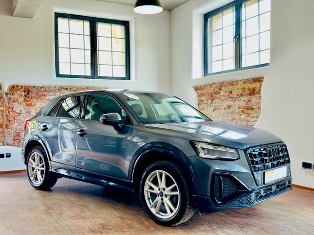 Audi Q2 35 TFSI S-tronic S line LED Kamera Keyless 