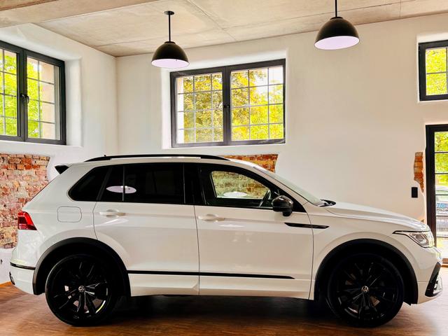 Volkswagen Tiguan R-Line 2.0 TSI 4M Black Style IQ.LIGHT 