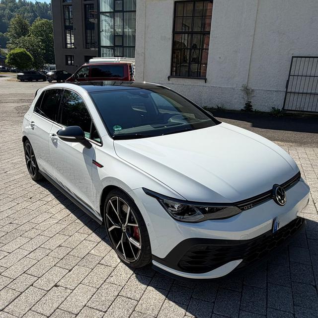 Volkswagen Golf GTI Clubsport 2.0 TSI PERFROMANCE MATRIX 