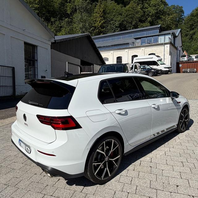 Volkswagen Golf GTI Clubsport 2.0 TSI PERFROMANCE MATRIX 