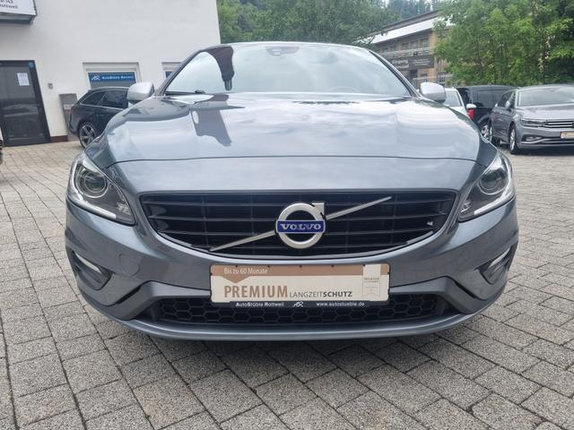 Volvo S60 T4 Momentum R-Design SITZHEIZUNG KAMERA GRA 