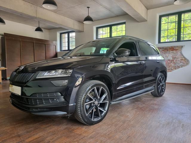 Skoda Karoq Sportline 4x4 2.0 TSI AHK VIRTUAL KAMERA 