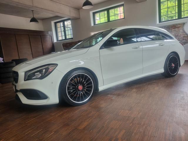 Mercedes-Benz CLA Shooting Brake SB 220 CDI d AMG Line PANORAMA LED KAMERA 