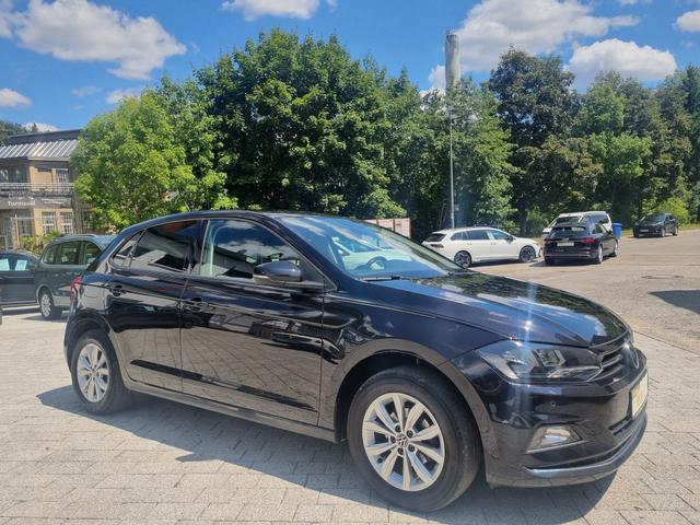 Volkswagen Polo 1.0 TSI Highline NAVI PDC SITZHEIZUNG KLIMA 