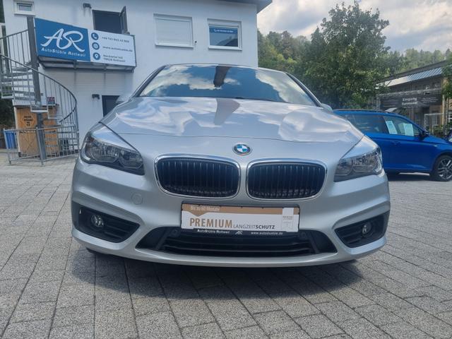 BMW 2er Active Tourer 218 i Advantage PDC NAVI SITZHEIZUNG KLIMA 