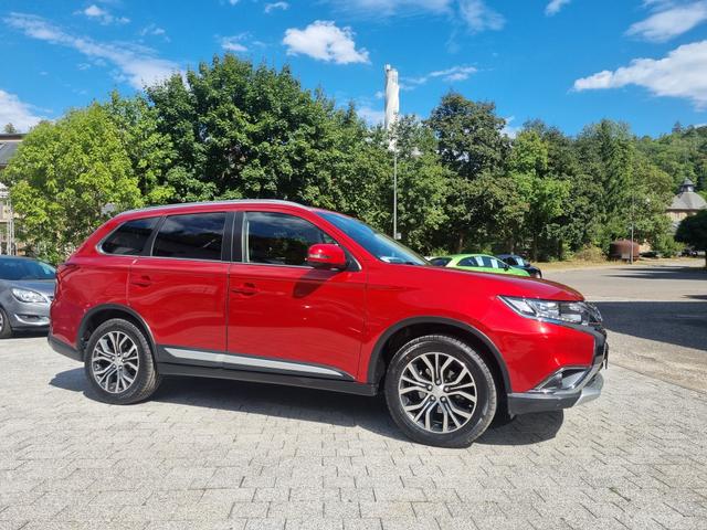 Mitsubishi Outlander 2.0 MIVEC Edition 100 2WD AHK KAMERA 