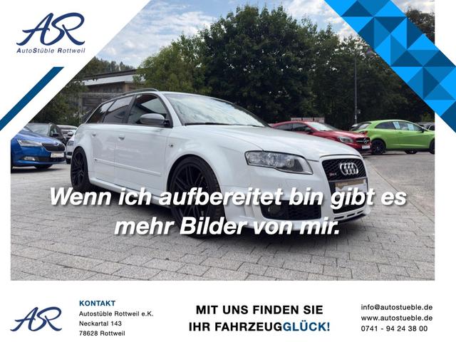 Audi RS4 Avant - RS 4 quattro