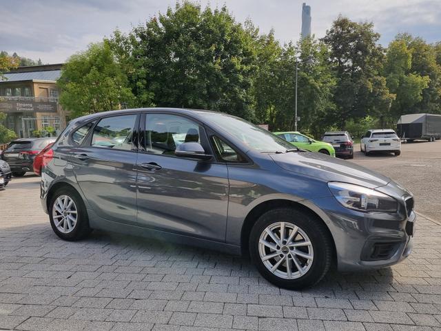 BMW 2er Active Tourer 220i Advantage 