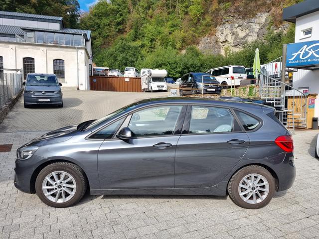BMW 2er Active Tourer 220i Advantage 
