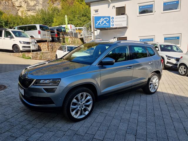 Skoda Karoq 2.0 TDI 4x4 Style AHK LED KAMERA STANDHEIZ 