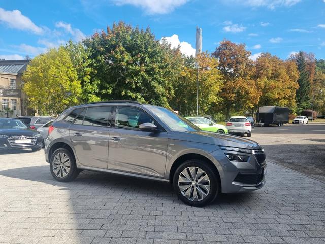 Skoda Kamiq 1.5 TSI Tour DSG AHK VIRTUAL SMARTLINK LED 