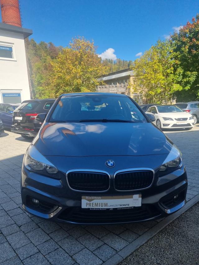 BMW 2er Active Tourer 220i Advantage 