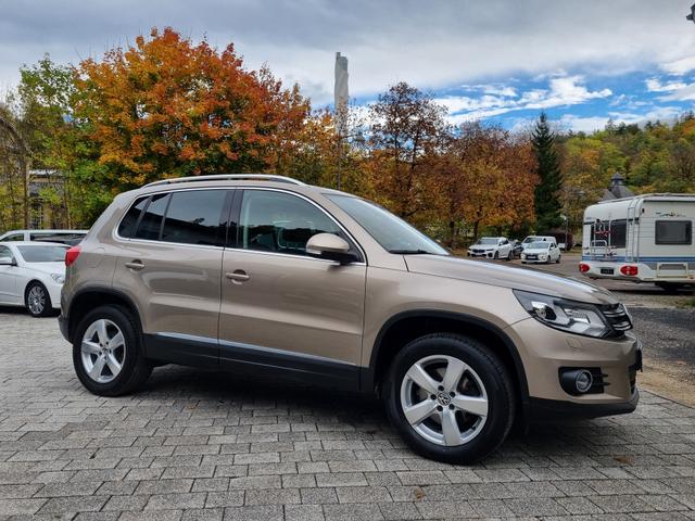 Volkswagen Tiguan 1.4 TSI Sport & Style XENON PDC LEDER GRA 