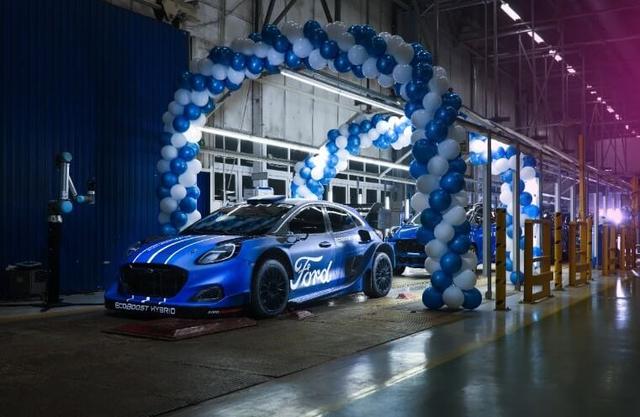 Premiere im Video: Die offizielle Wettbewerbsvariante des Ford Puma Rally mit Hybrid-Technologie
