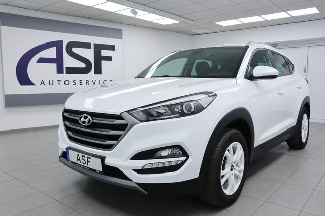 Hyundai TUCSON - Pure #Klima #Navi #Einparkhilfe hinten #Rückfahrkamera #AUX-/USB