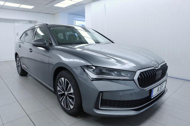 Skoda Superb Combi Selection #ACC #Navi #Sitzheizung hi #Winter-P. #Klima 3-Zonen 