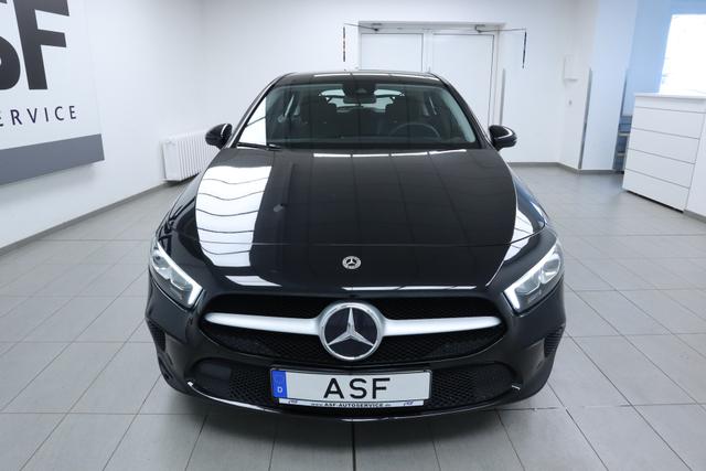 Mercedes-Benz A-Klasse A 250 #LED High Performance #Kamera #Schaltwippen #Sprachst. 