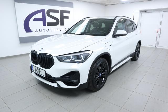 BMW X1 - Sport Line #Automatik #LED #Leder #Allrad #Tempomat #Navi