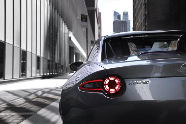 „Best of the Best“ für den Mazda MX-5 RF