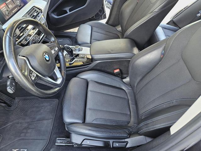 BMW X3 xDrive30d Advantage mit M Paket 