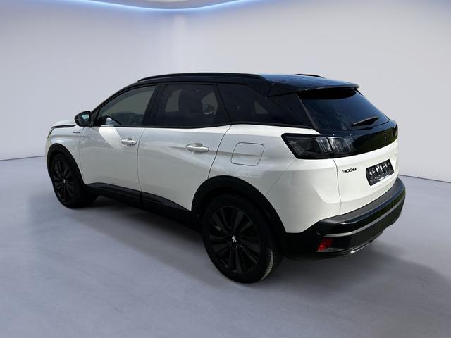 Peugeot 3008 Hybrid 4 300 GT Ausstattung 