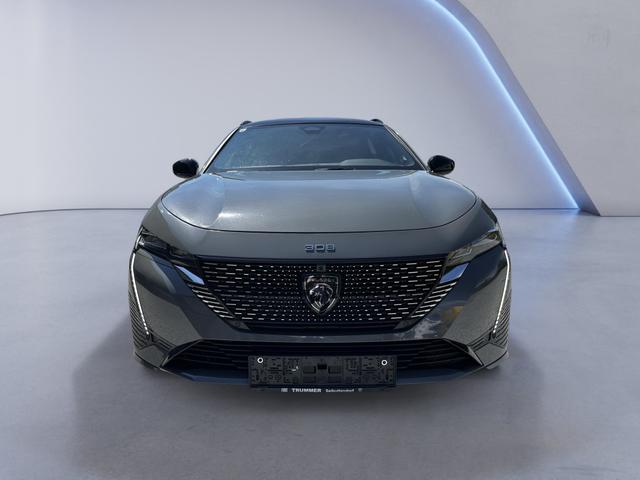 Peugeot 308 SW 1.2 Hybrid 145 GT mit voller Ausstattung 