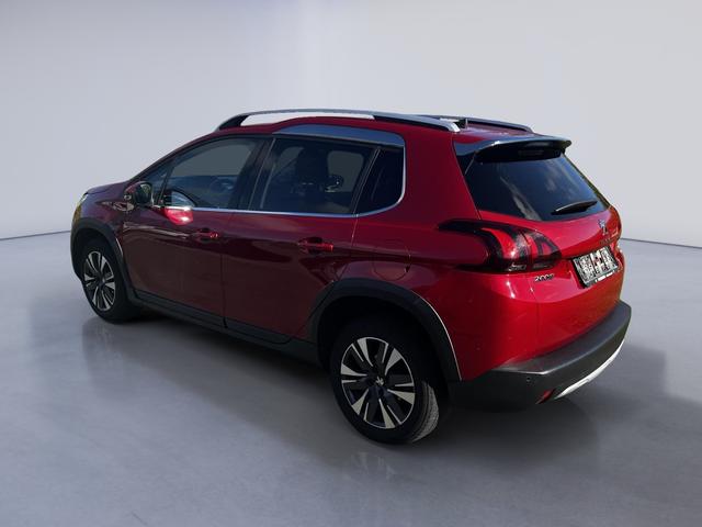 Peugeot 2008 1.2 PureTech 110 Allure Automatik 
