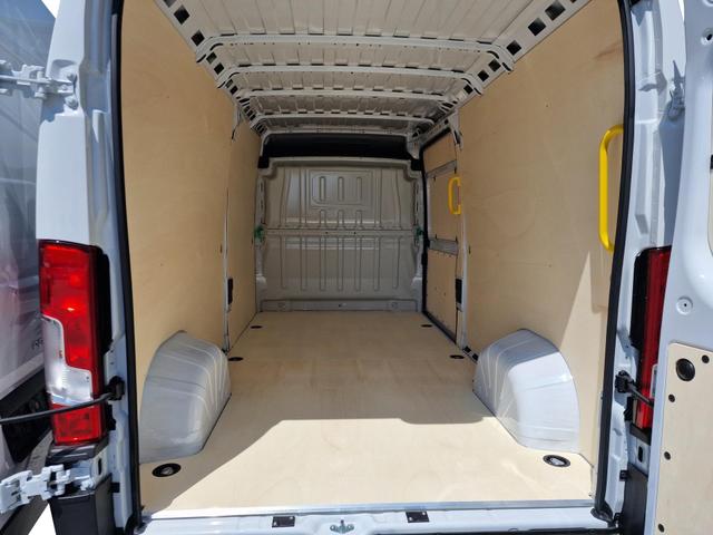 Peugeot Boxer Kastenwagen 435 L3H2 BlueHDi 140 Stop&Start Stop&Start2,2 Ltr. - 103 kW Blue-HDI FAP KAT (2179 ccm) 