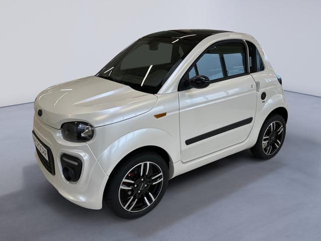 Microcar / DUÈ / Weiß / / / Due 6 Must mit Rückfahrkamera