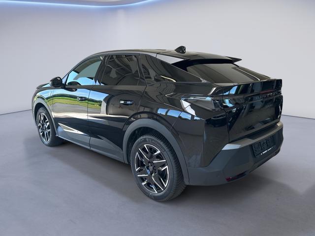 Peugeot / 3008 / Schwarz / / / 3008 1.2 Hybrid 136 GT mit 360 Grad Kamera