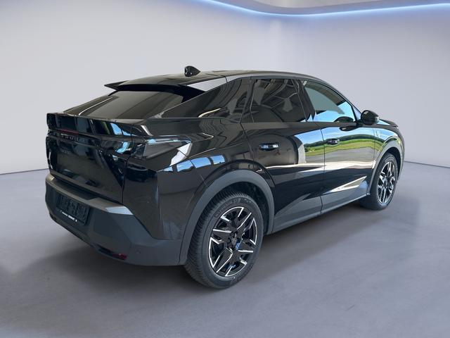 Peugeot / 3008 / Schwarz / / / 3008 1.2 Hybrid 136 GT mit 360 Grad Kamera