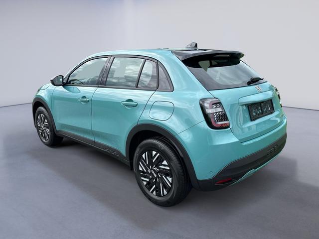 Fiat / 600 / Blau / / / 600 1.2 Mild-Hybrid Sonderedition 110 MHEV